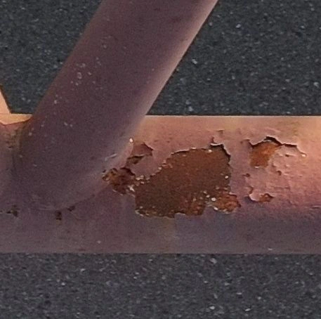 Example of an image of a corrosion instance.